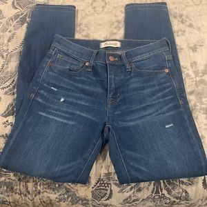 Madewell 9” High-Riser Skinny Skinny Raw Hem Distressed Jeans SIZE 26
